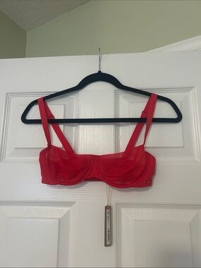 NWT- Skims No Show Unlined Balconette Bra in Red
